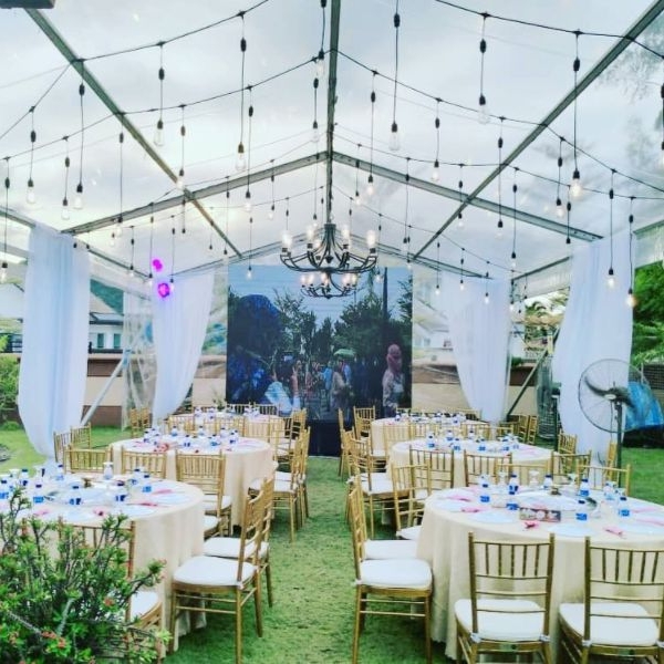 TRANSPARENT MARQUEE TENT